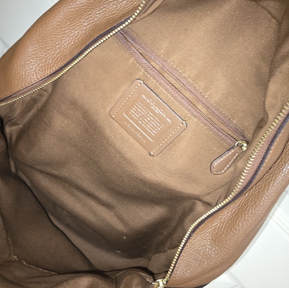 🎒 Brown Coach Leather Classic Backpack - Preloved Condition - Picture 8 of 12